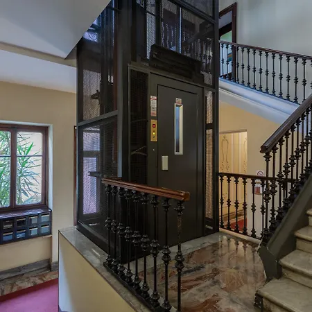 Apartment L'angolo Di Piazza Castello By Wonderful Italy Turin