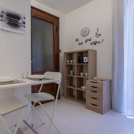 L'angolo Di Piazza Castello By Wonderful Italy * トリノ