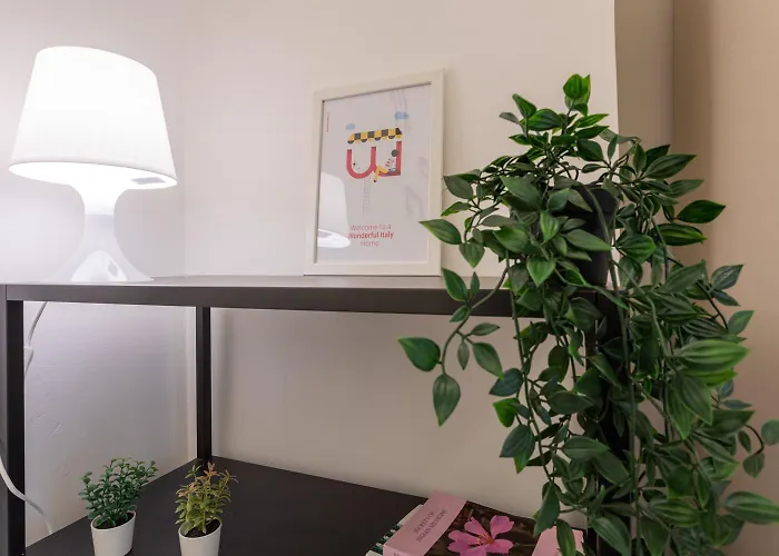 L'angolo Di Piazza Castello By Wonderful Italy