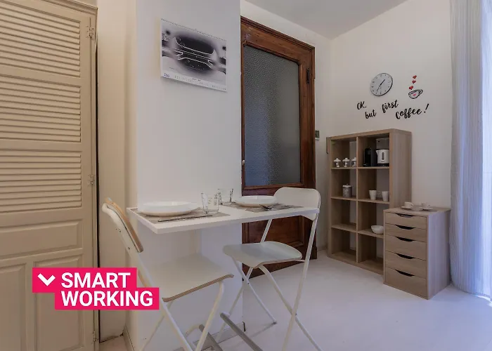 Apartment L'angolo Di Piazza Castello By Wonderful Italy *