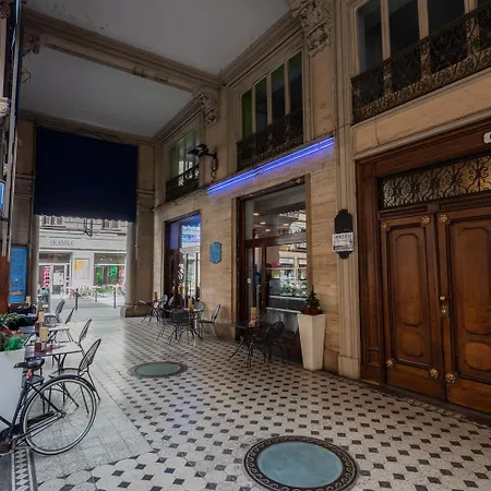 L'angolo Di Piazza Castello By Wonderful Italy Lägenhet *