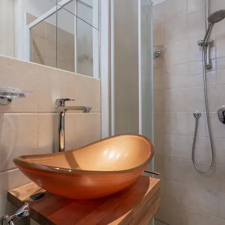 L'angolo Di Piazza Castello By Wonderful Italy Lägenhet *