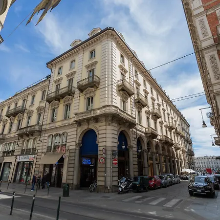 Apartman L'angolo Di Piazza Castello By Wonderful Italy